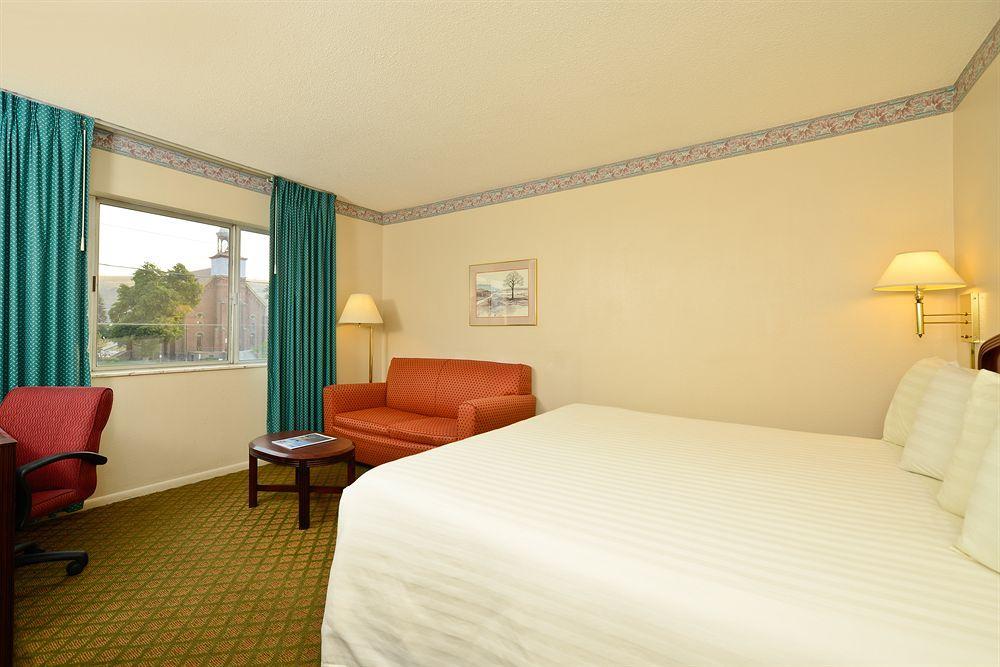 Motel Loge Missoula Exteriér fotografie